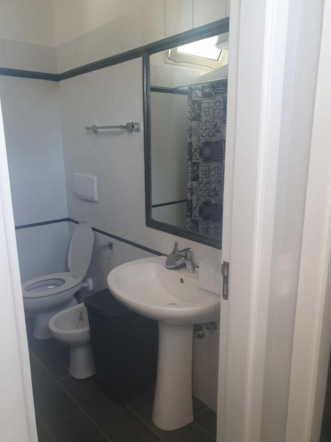 Casa Vacanze Anna Santa Maria al Bagno Esterno foto