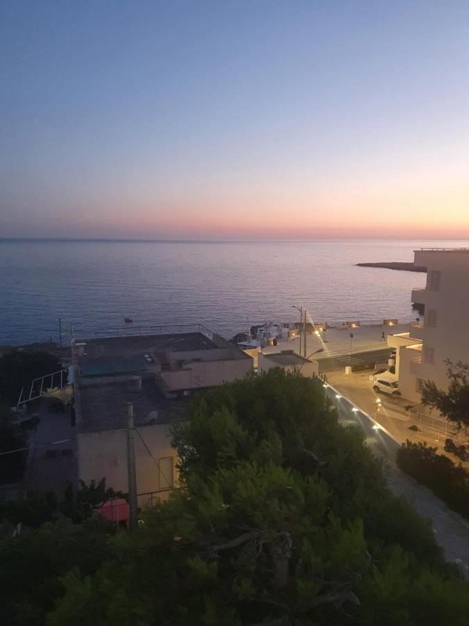 Casa Vacanze Anna Santa Maria al Bagno Esterno foto